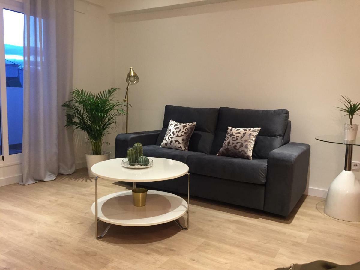 Penthouse Asuncion Feria Apartment Sevilla Bagian luar foto