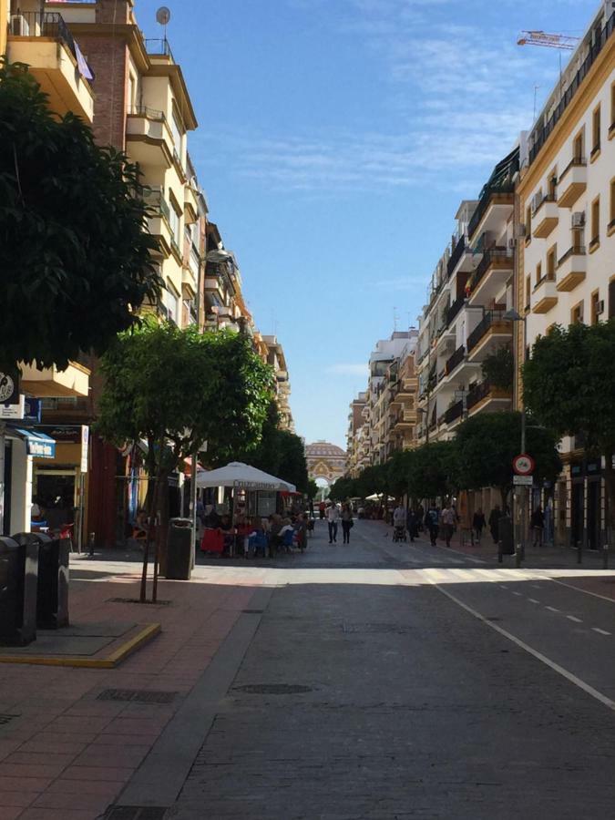 Penthouse Asuncion Feria Apartment Sevilla Bagian luar foto